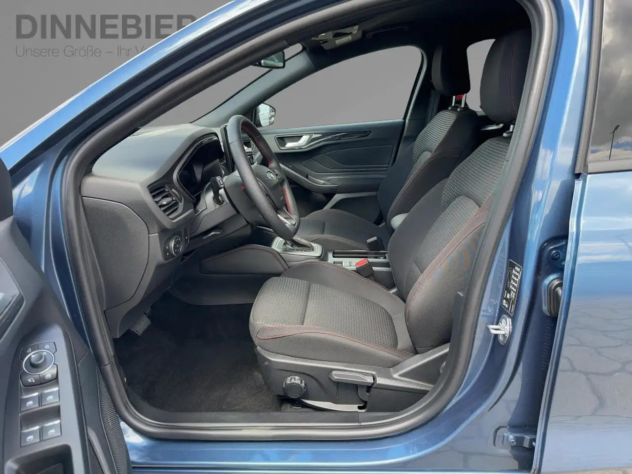 Ford Focus ST-Line X LED+AHK+Kamera+Winterpaket — Galerie du véhicule 8