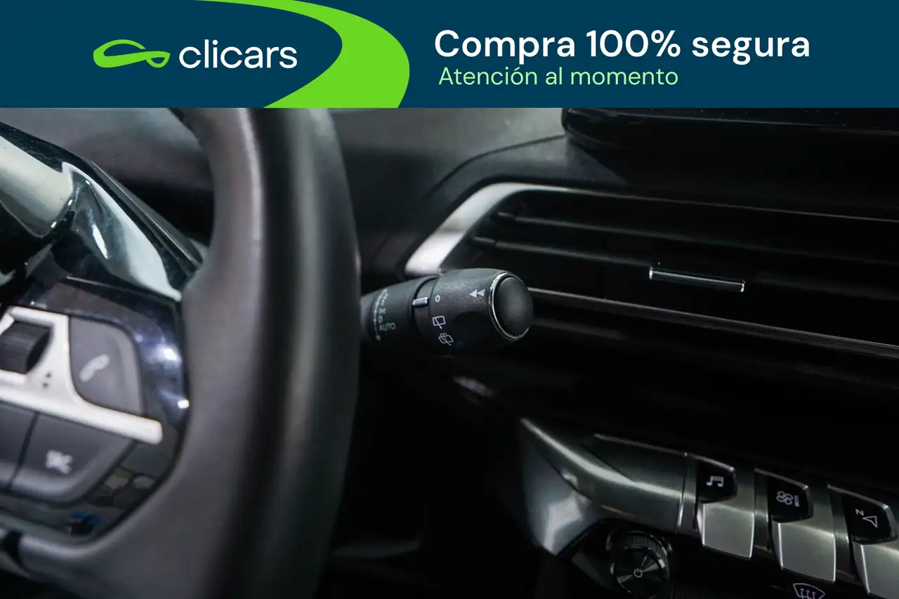 Peugeot 3008 Hybrid 136 Allure eDCS6 — Galerie du véhicule 22