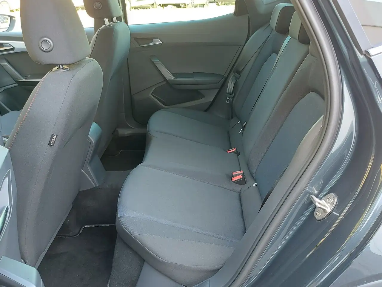SEAT Arona FR 1.5TSI DSG*Navi/AHK/LED/Virtual Cockpit — Vehicle gallery 19