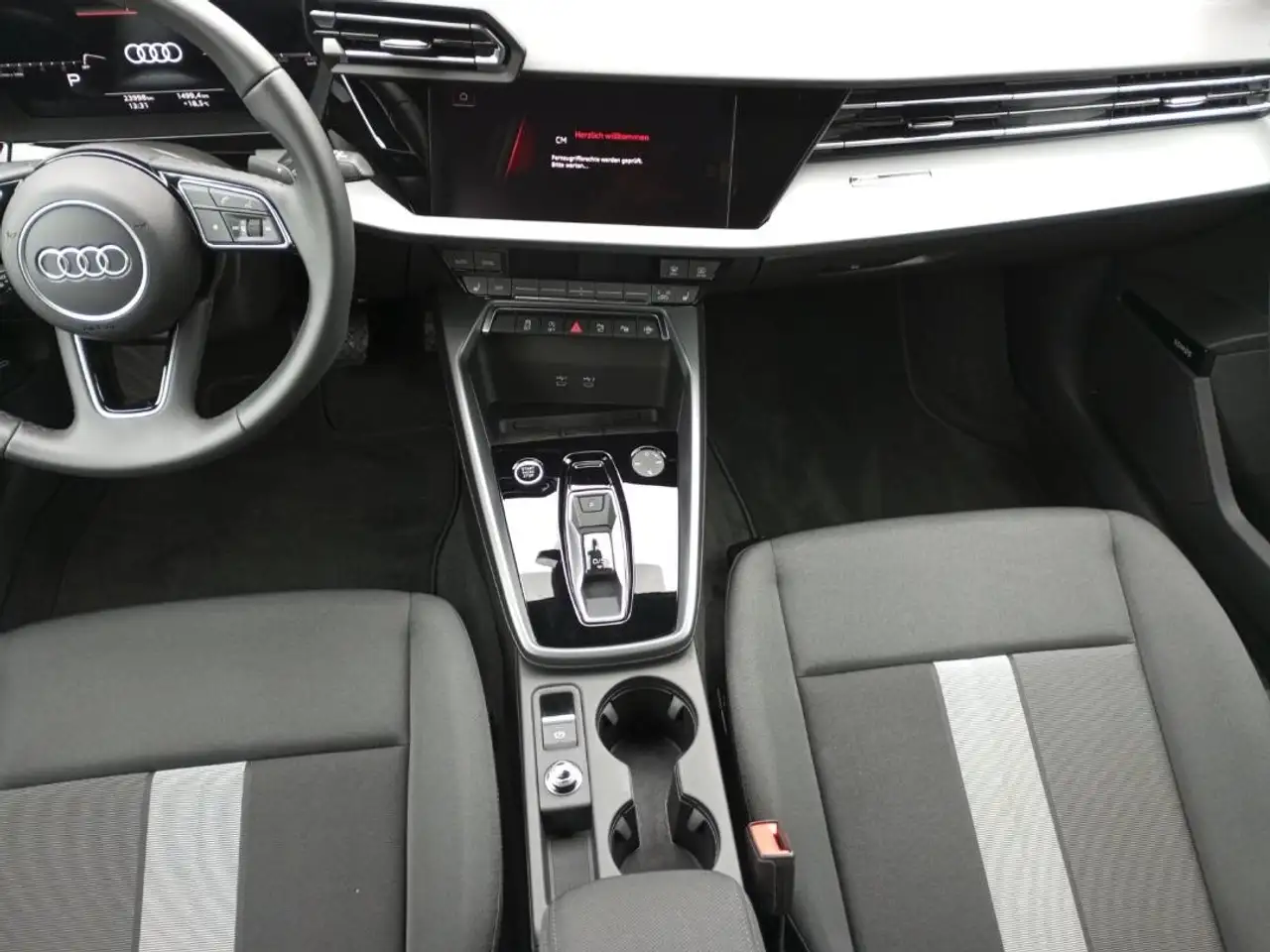 Audi A3 Sportback S line Audi A3 Sportback Navi+Klimaautomatik — Galerie du véhicule 11