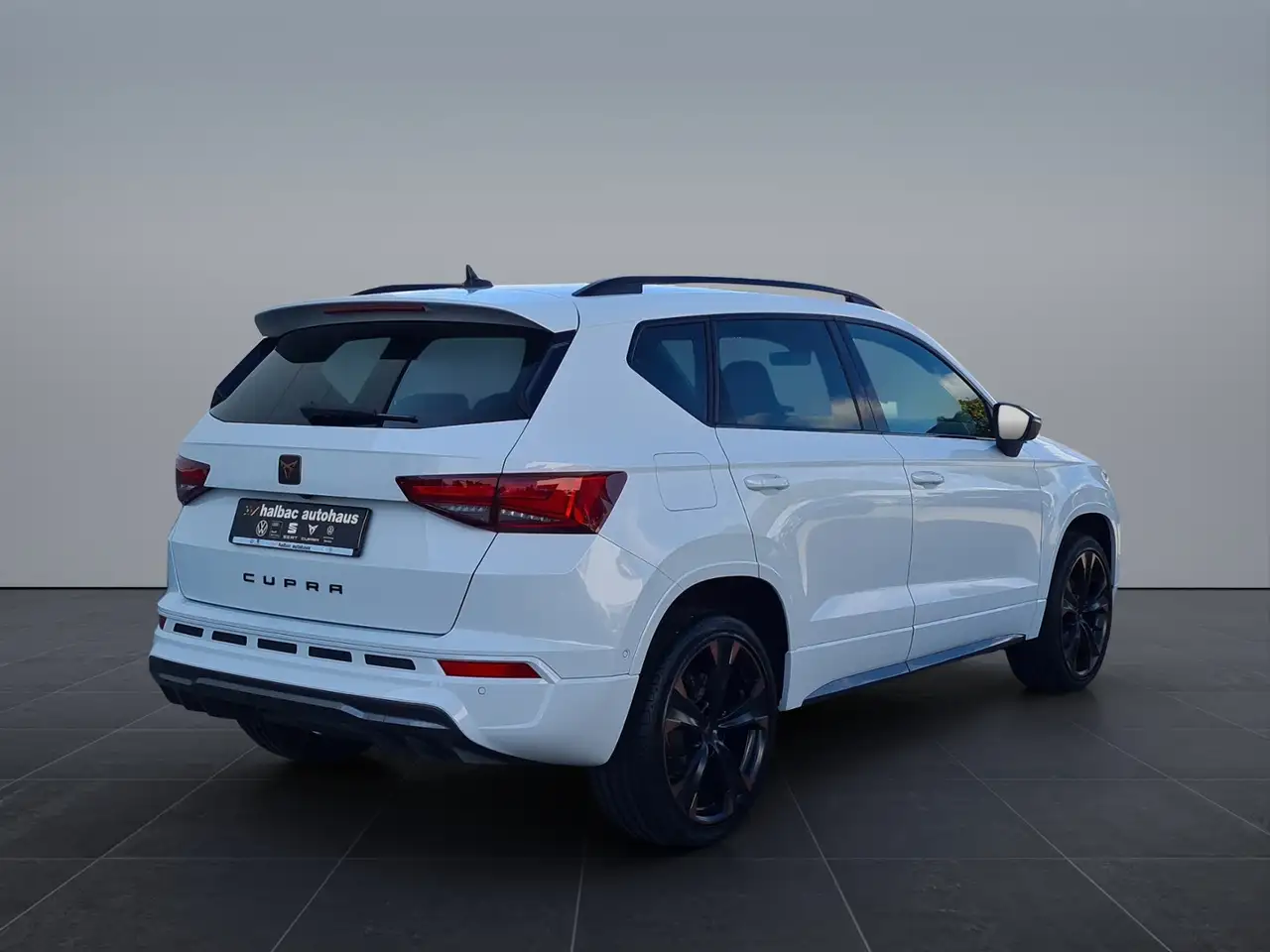 CUPRA Ateca 1.5 TSI DSG +NAVI+BEHEIZBFS+KAMERA+LED+PDC+SHZ — Galería del vehículo 7