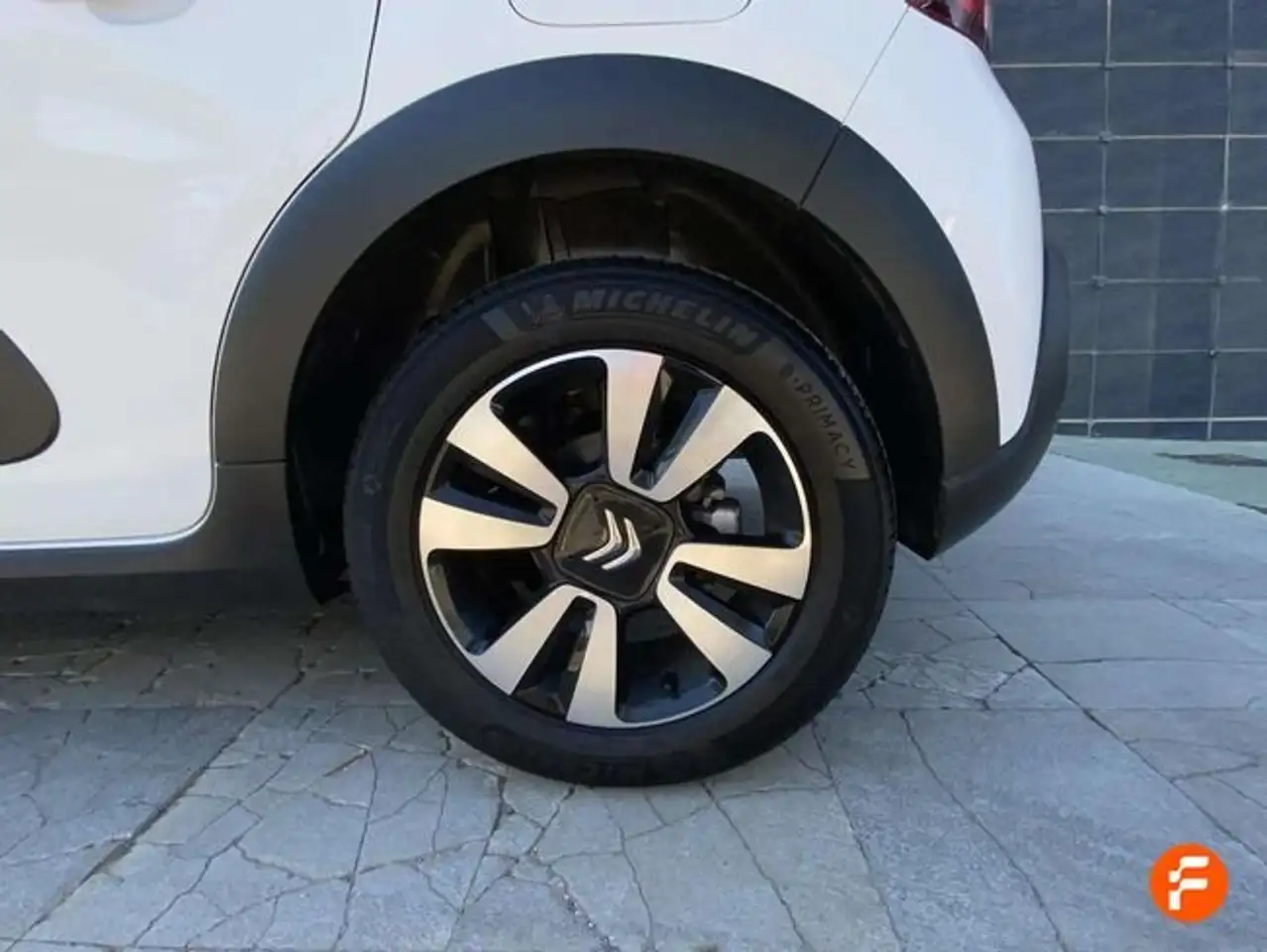 Citroen C3 PureTech 100 Max — Vehicle gallery 10