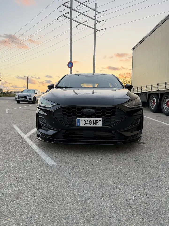 Ford Focus 1.0 Ecoboost ST-Line 125 — معرض صور السيارة 2