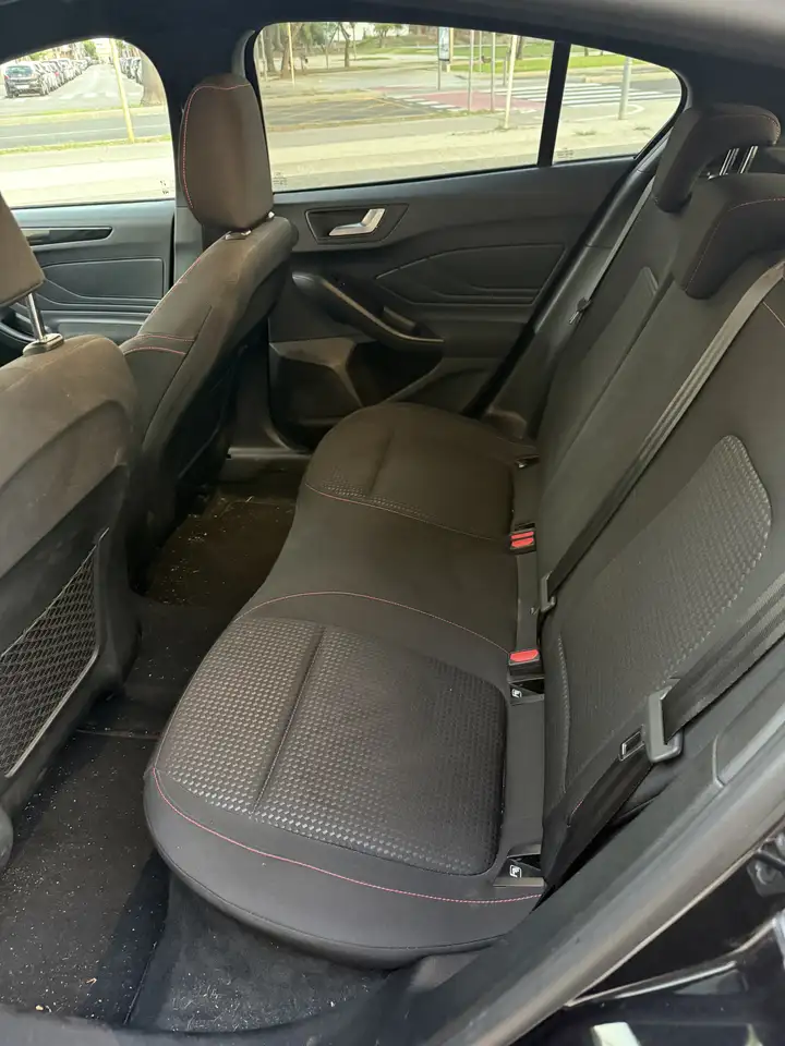 Ford Focus 1.0 Ecoboost ST-Line 125 — معرض صور السيارة 11