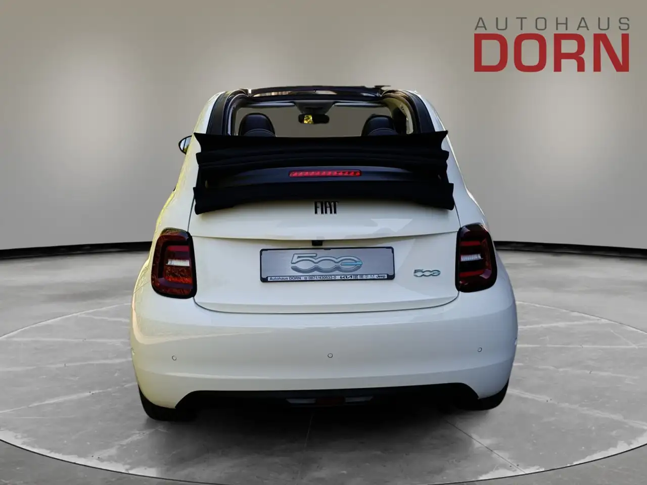 Fiat 500e Cabrio 42 kWh Kamera / DAB / Sitzheizung / Klima uvm. — Galerie du véhicule 3