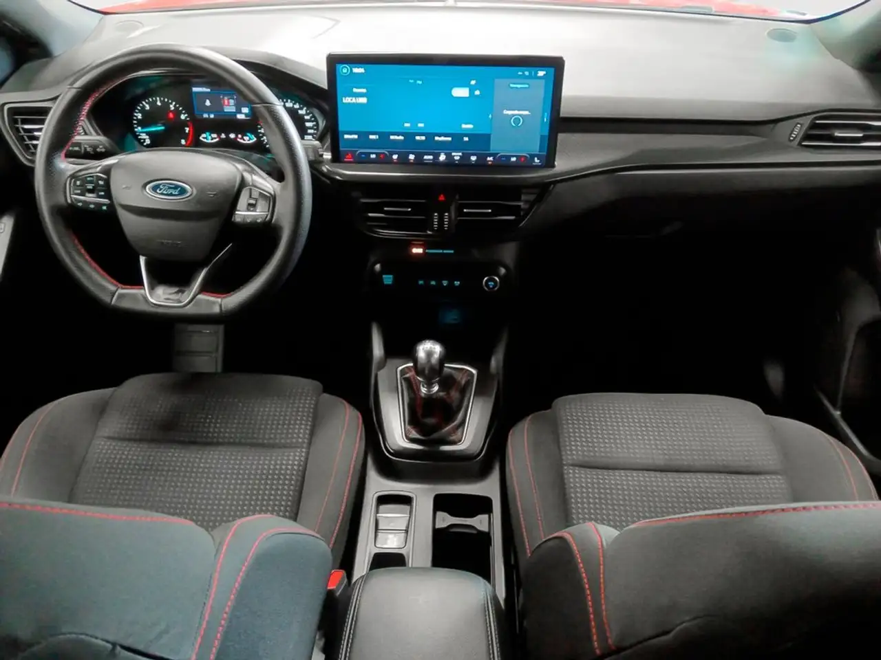 Ford Focus Sportbreak 1.0 Ecoboost MHEV ST-Line 125 — Galería del vehículo 9