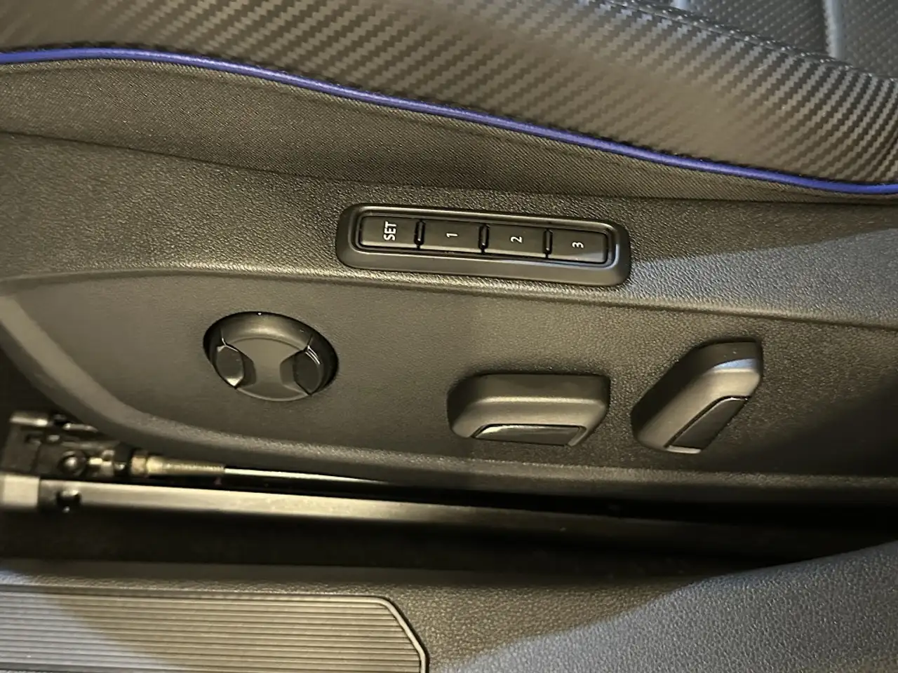Volkswagen Golf 2.0 TSI R DSG 235kW — معرض صور السيارة 29