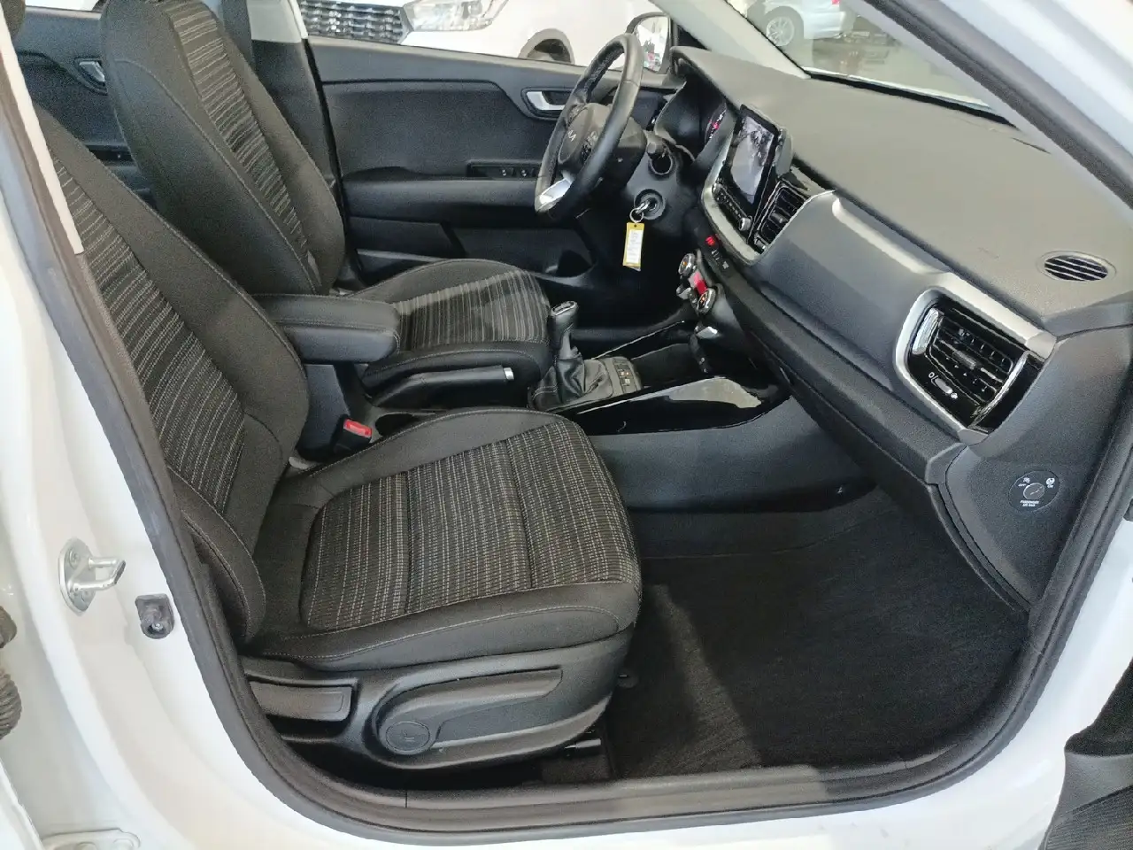Kia Stonic 1.0 T-GDi MHEV Drive 100 — Galerie du véhicule 18