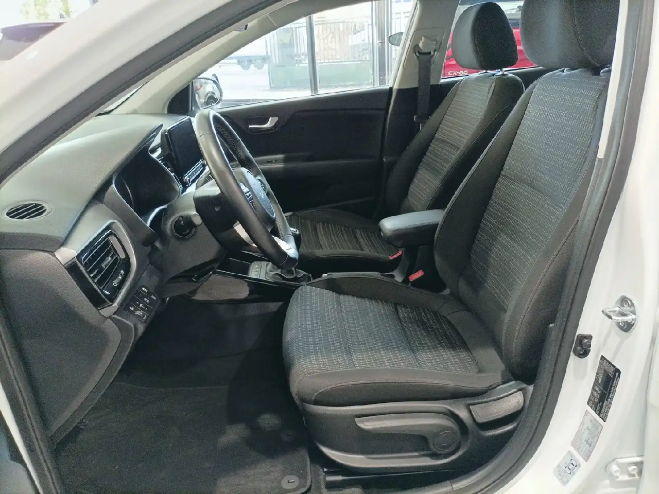 Kia Stonic 1.0 T-GDi MHEV Drive 100 — Galerie du véhicule 15