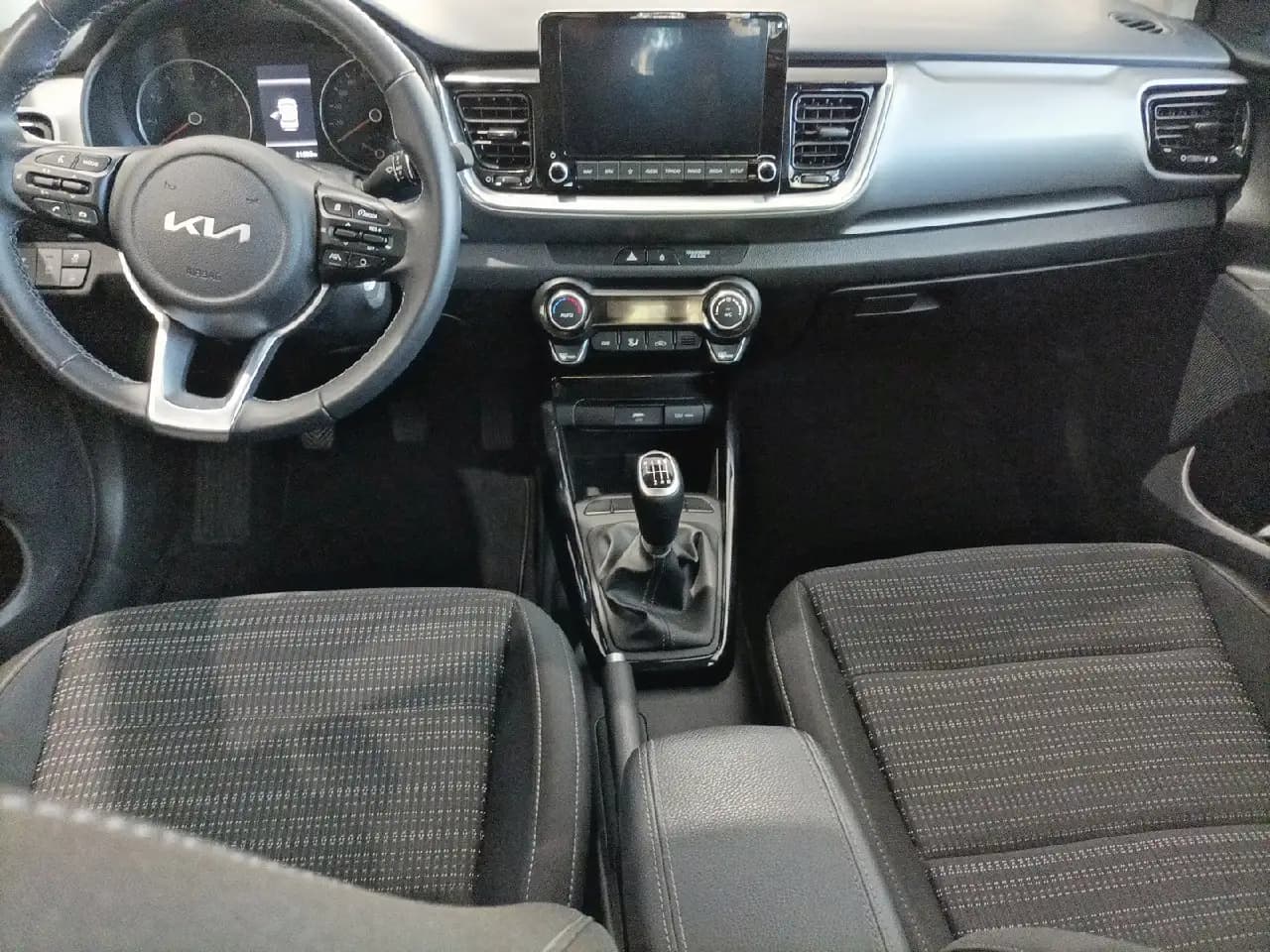 Kia Stonic 1.0 T-GDi MHEV Drive 100 — Galerie du véhicule 10