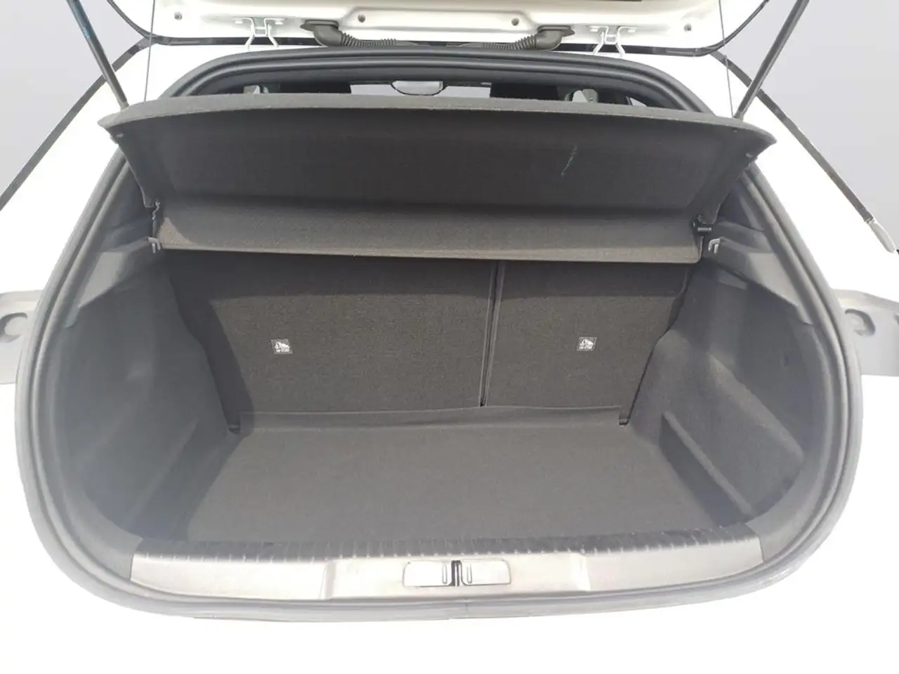 Opel Mokka . GS. 1.2 Direct — معرض صور السيارة 6