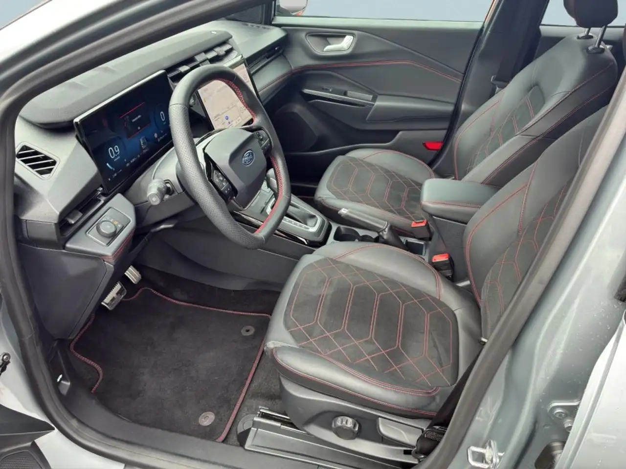 Ford Puma 1.0 EcoBoost Hybrid Aut. ST-LINE X — معرض صور السيارة 5