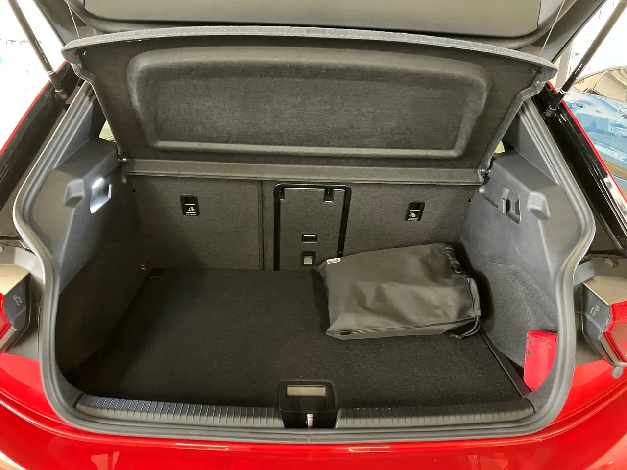 Volkswagen ID.3 GTX 326PS NP.69t..ACC.WÄRMEPUMPE.AREA-VIEW.NAVI.HU — Galería del vehículo 8
