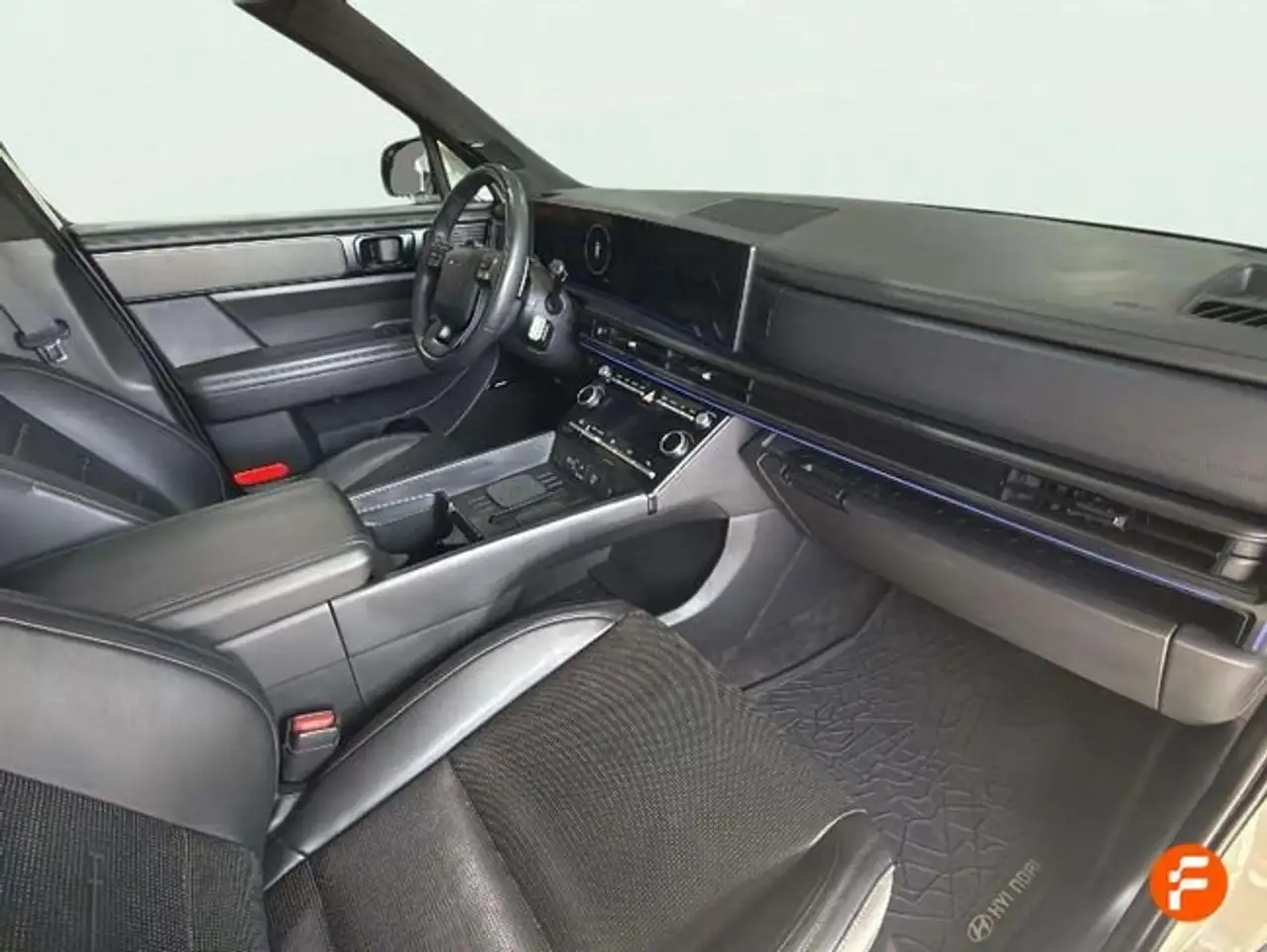 Hyundai SANTA FE HEV 1.6T 215CV 4X4 AT Calligraphy — Galerie du véhicule 17