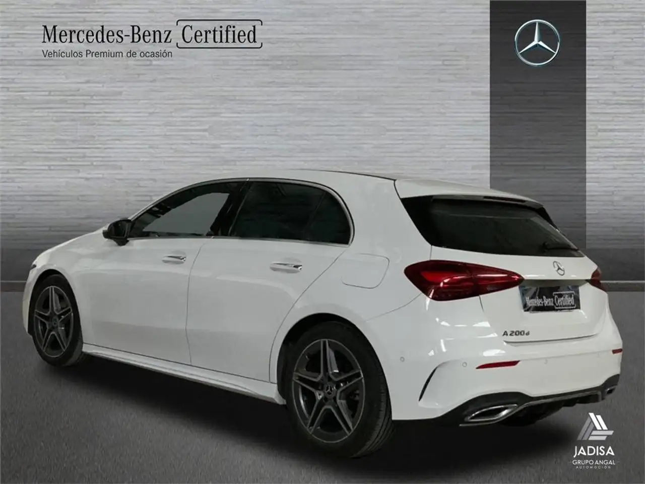 Mercedes-Benz A 200 d — معرض صور السيارة 9