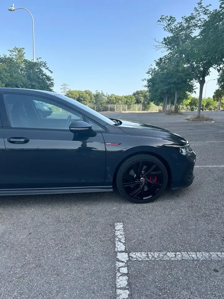 Volkswagen Golf GTI 2.0 TSI DSG 180kW — معرض صور السيارة 35