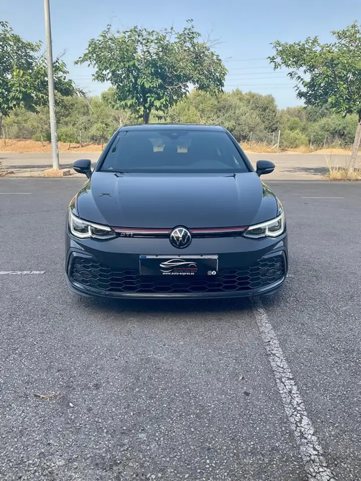 Volkswagen Golf GTI 2.0 TSI DSG 180kW — معرض صور السيارة 2