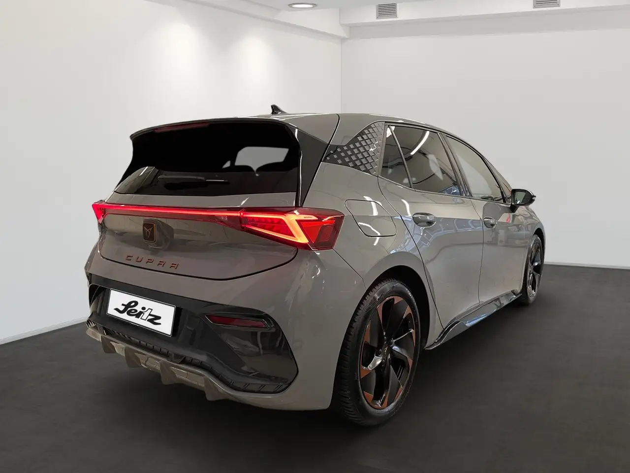 CUPRA Born Edition Dynamic *LED*KAMERA*NAVI* — Galería del vehículo 6