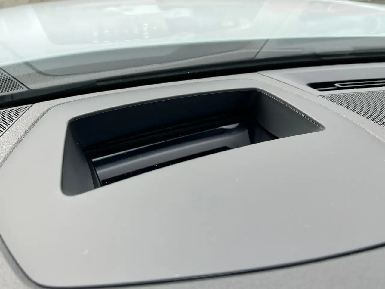 Audi A3 Lim. 3X S-LINE BLACK EDITION PANO HUD CARBON — معرض صور السيارة 27