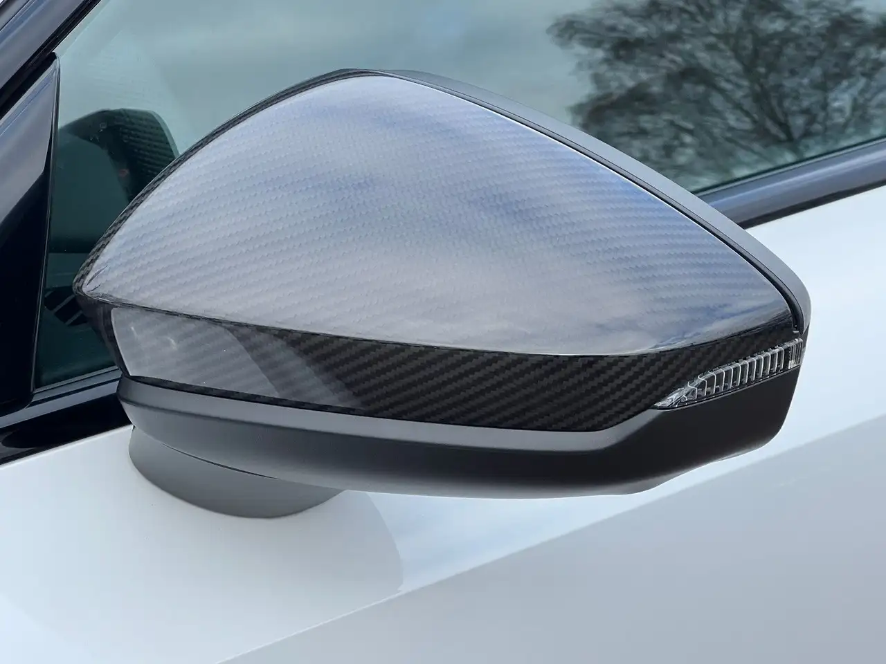 Audi A3 Lim. 3X S-LINE BLACK EDITION PANO HUD CARBON — معرض صور السيارة 22
