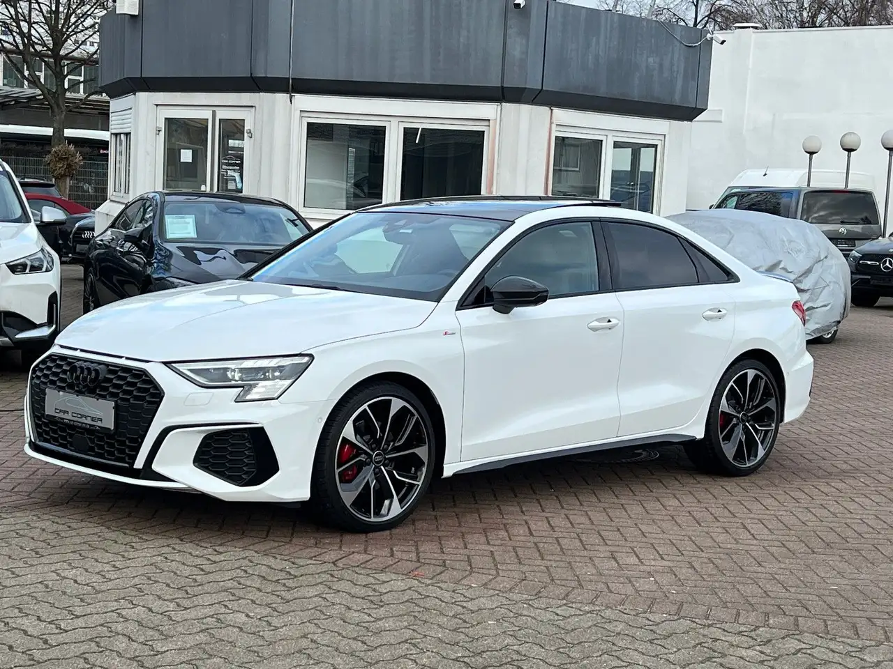Audi A3 Lim. 3X S-LINE BLACK EDITION PANO HUD CARBON — Hamburg