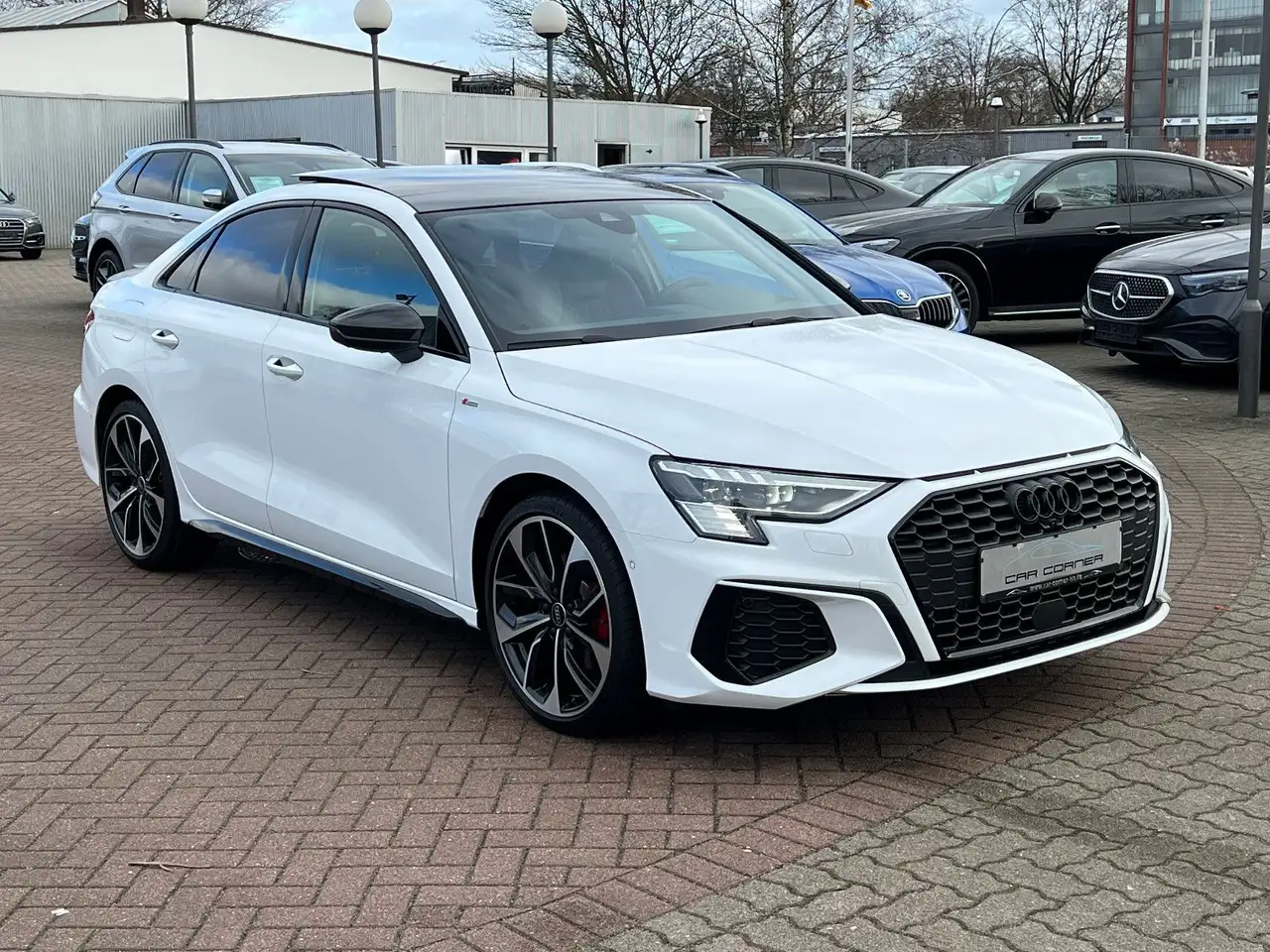 Audi A3 Lim. 3X S-LINE BLACK EDITION PANO HUD CARBON — معرض صور السيارة 7