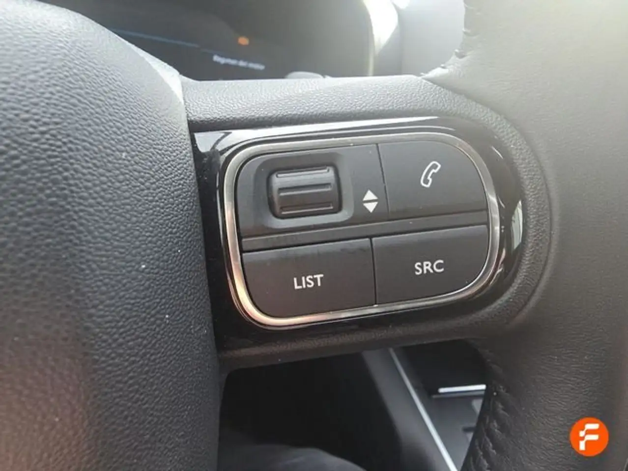 Citroen C5 Aircross HYBRID 100kW (136CV) e-DCS6 E Series — Galerie du véhicule 26