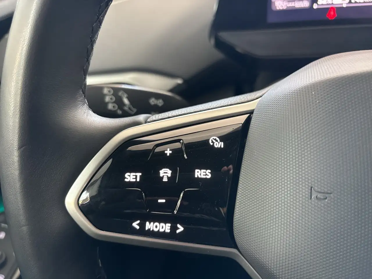 Volkswagen ID.4 Pure Performance CAM ACC LM19 MATRIX NAVI — معرض صور السيارة 18