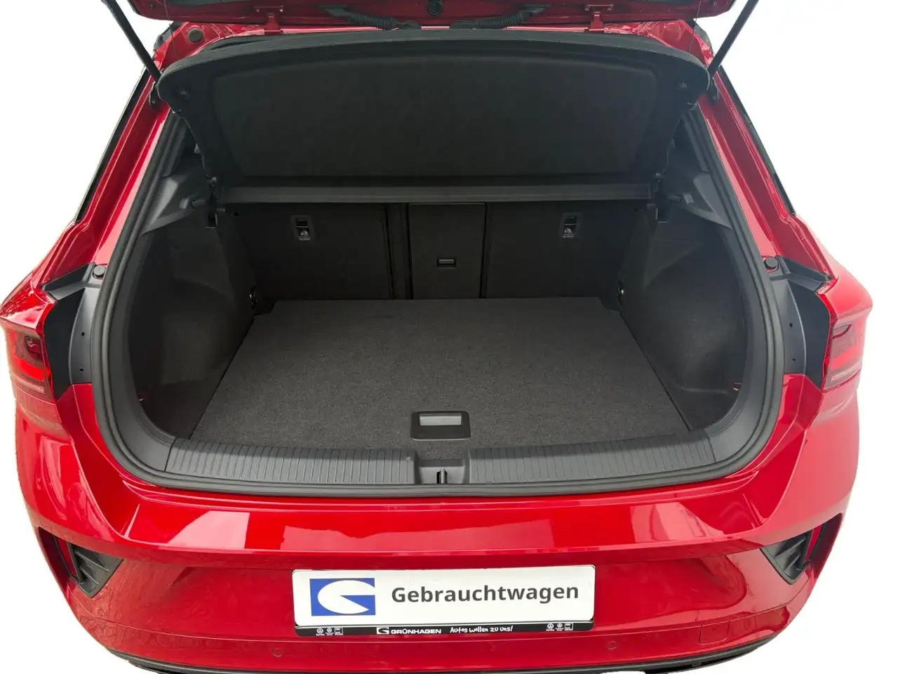 Volkswagen T-Roc T-Roc 1.5 TSI R-Line OPF (EURO 6d) Navi/Styling BC — معرض صور السيارة 18
