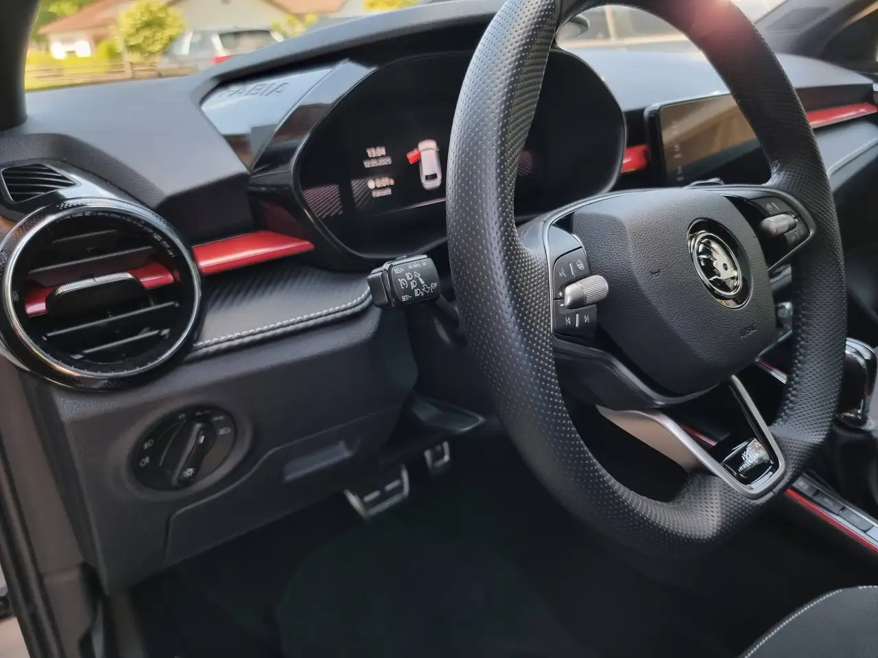 Skoda Fabia Monte Carlo Panor. 5 jahre Garantie — معرض صور السيارة 7
