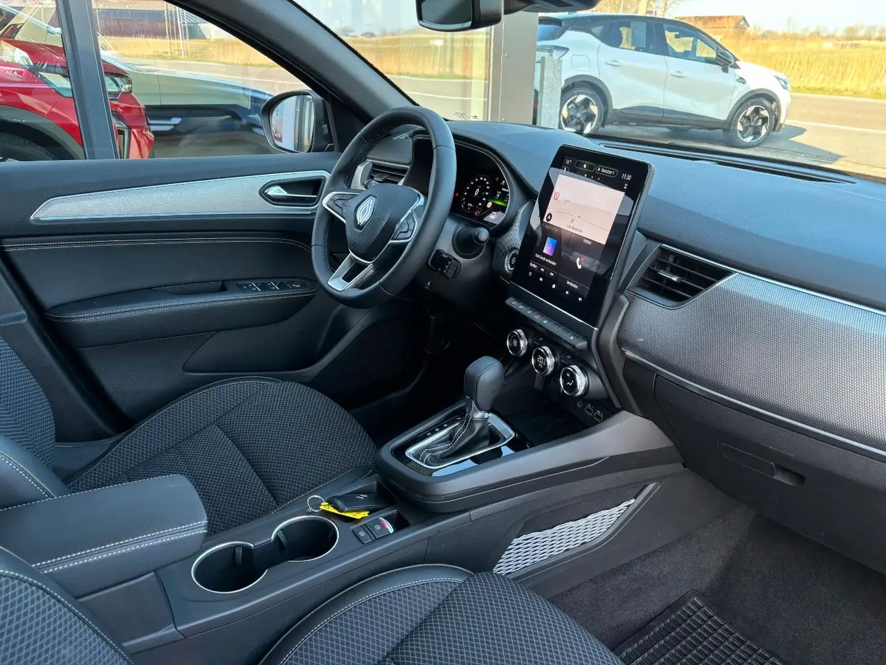 Renault Arkana Techno Mild Hybrid 140 EDC Facelift — معرض صور السيارة 13