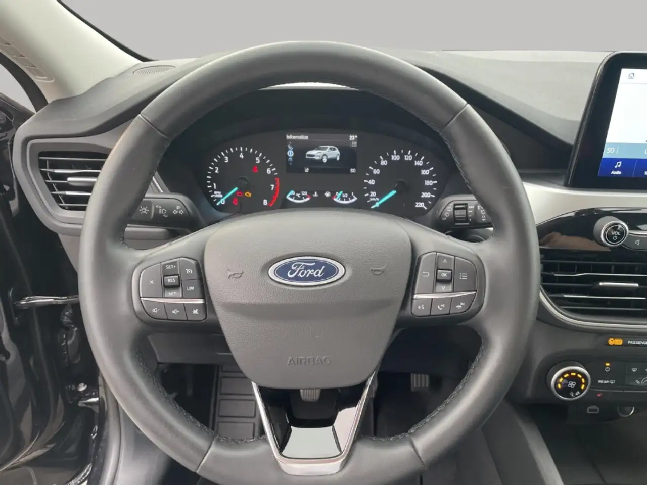 Ford Kuga Cool & Connect PDC Navi Tempomat DAB — Galerie du véhicule 10