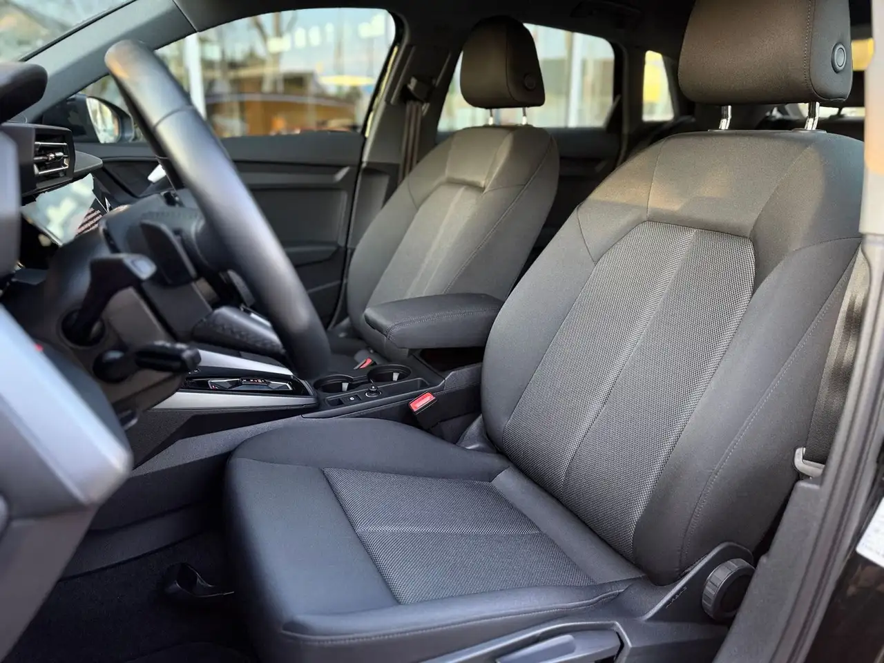 Audi A3 35 TFSI GARANTIE 07/29 KEYLESS S-Tronic — معرض صور السيارة 11