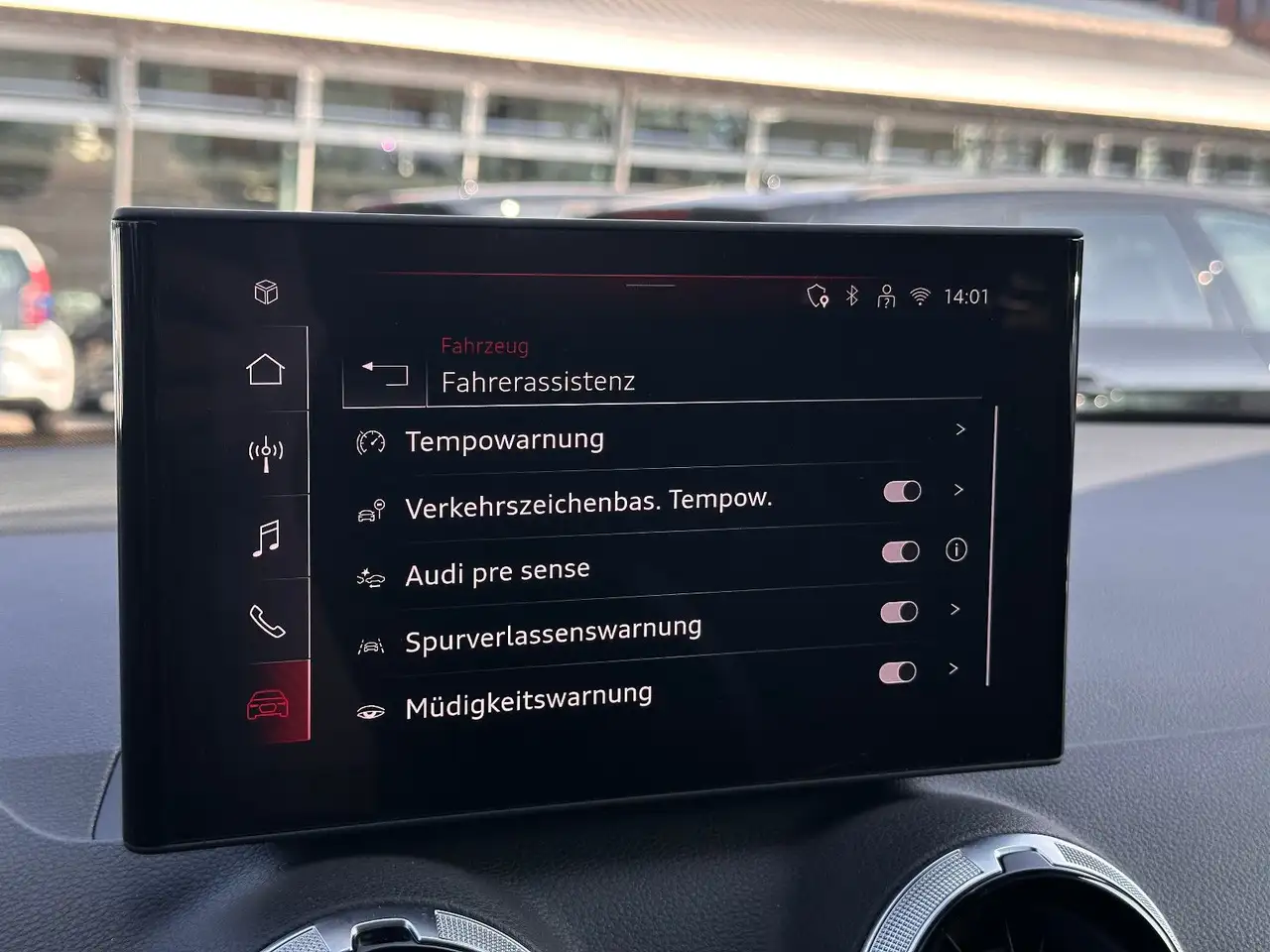 Audi Q2 30 TFSI LED+SOUND+SMARTPHONE+VIRTUAL — Galerie du véhicule 16