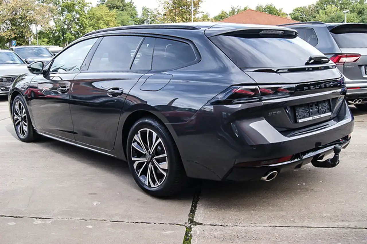 Peugeot 508 SW Hybrid 225 Allure ANHÄNGERKUPPLNG LED ACC — Vehicle gallery 5