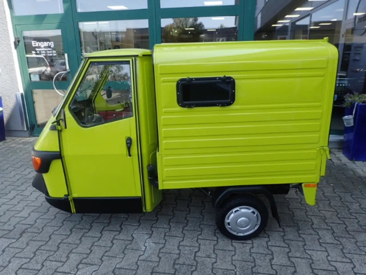Piaggio Ape 50 Kasten Fenster Heckklappe Unterbodenschutz, Lie — Galería del vehículo 4