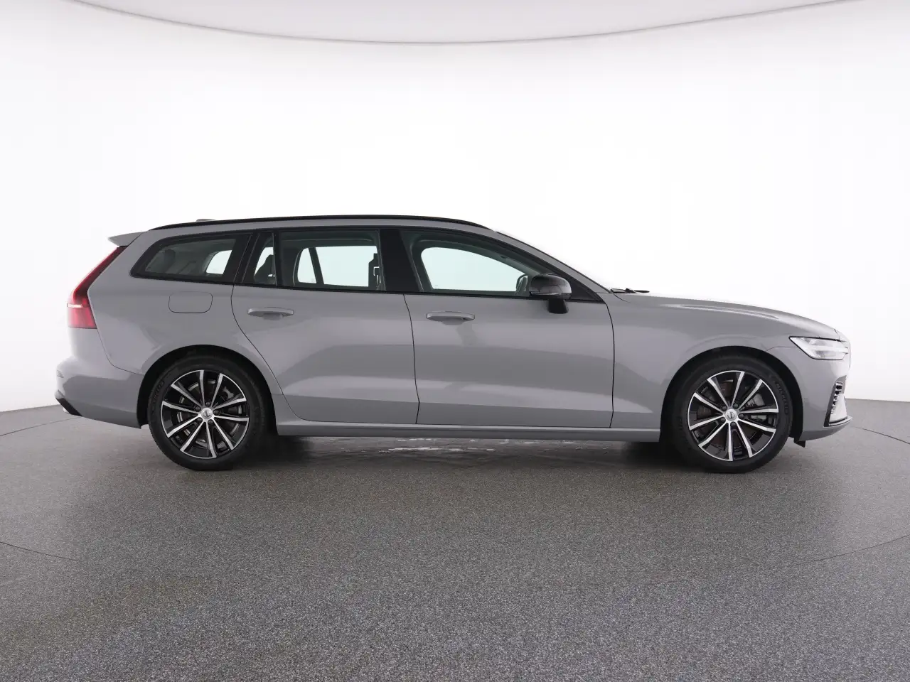 Volvo V60 T8 Recharge Plus Dark+MEMORY+ — Vehicle gallery 13