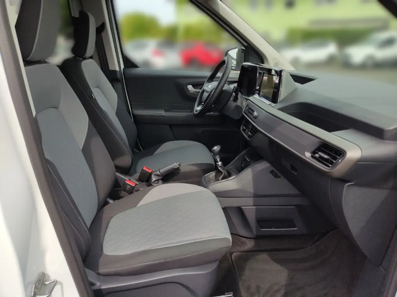 Ford Tourneo Courier Titanium 1.0 EcoBoost EU6d Navi ACC Klimaautom DAB — Galería del vehículo 13