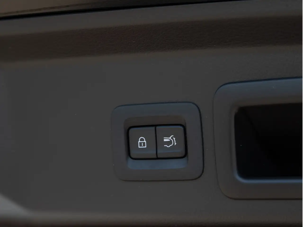 Mazda CX-30 2.0 Exclusive-Line HUD LED AID ACC NAVI — Galerie du véhicule 12