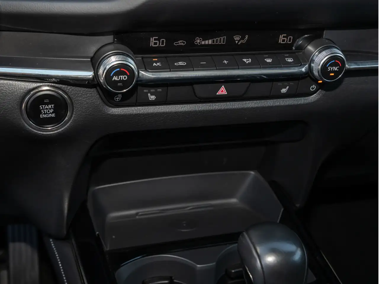 Mazda CX-30 2.0 Exclusive-Line HUD LED AID ACC NAVI — Galerie du véhicule 18