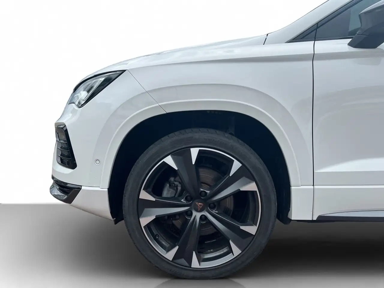 CUPRA Ateca 1.5 TSI ACT DSG VIRTUAL*NAVI*LED*TEMP*PARKLENK*... — Vehicle gallery 24