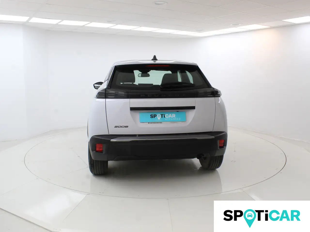 Peugeot 2008 1.2 PureTech S&S Active Pack 100 — معرض صور السيارة 6