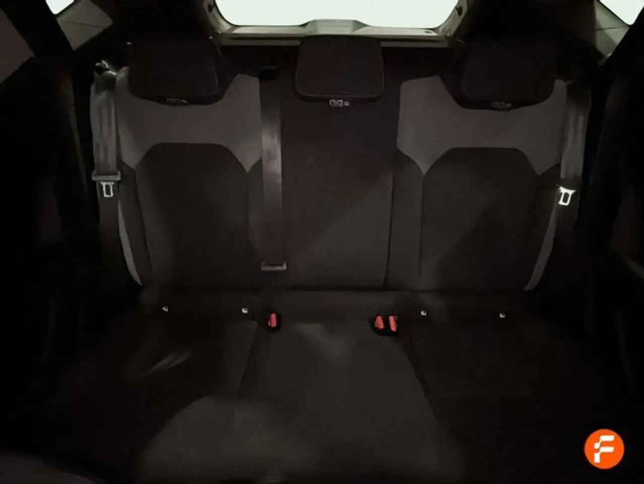 Dacia Duster 1.6 Hybrid Extreme 4x2 105kW 48v — Vehicle gallery 24