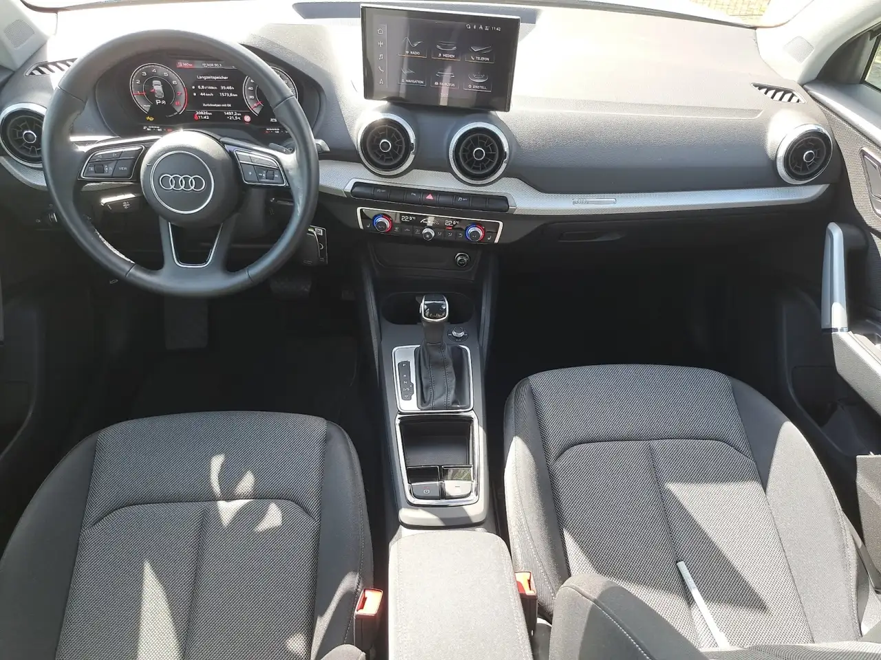 Audi Q2 advanced 35 TFSI S tronic NAV KAM LED PDC GJ-REIF — معرض صور السيارة 20