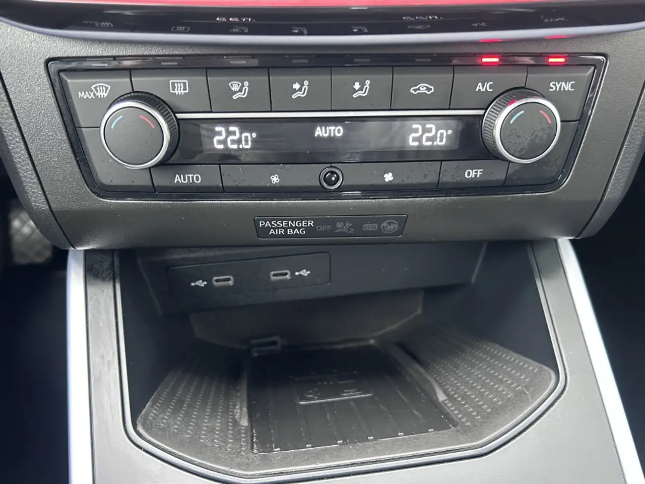SEAT Arona 1.0 TSI S&S FR DSG7 XM 115 — Vehicle gallery 18