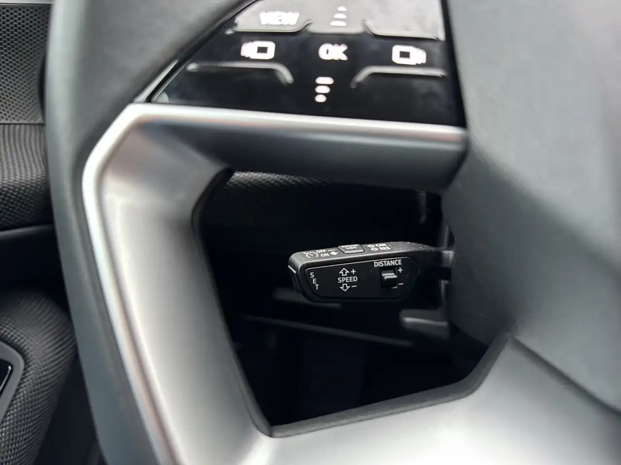 Audi A5 TFSI qu AHK/LED+/Tech/ACC/Kam/sound/Ass — معرض صور السيارة 27