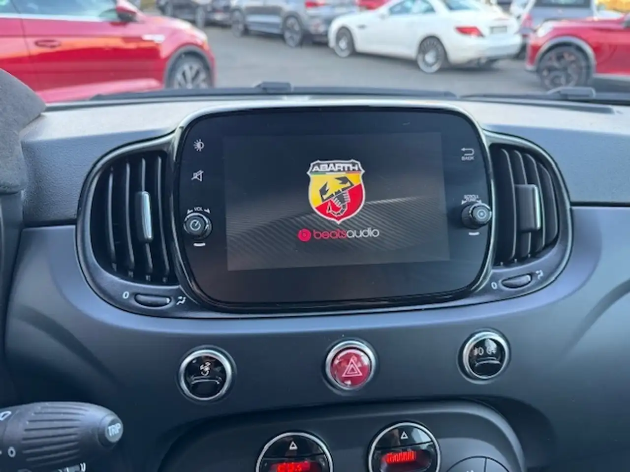 Abarth 695 1.4 T-Jet BEATS NAVI ALU — Vehicle gallery 20