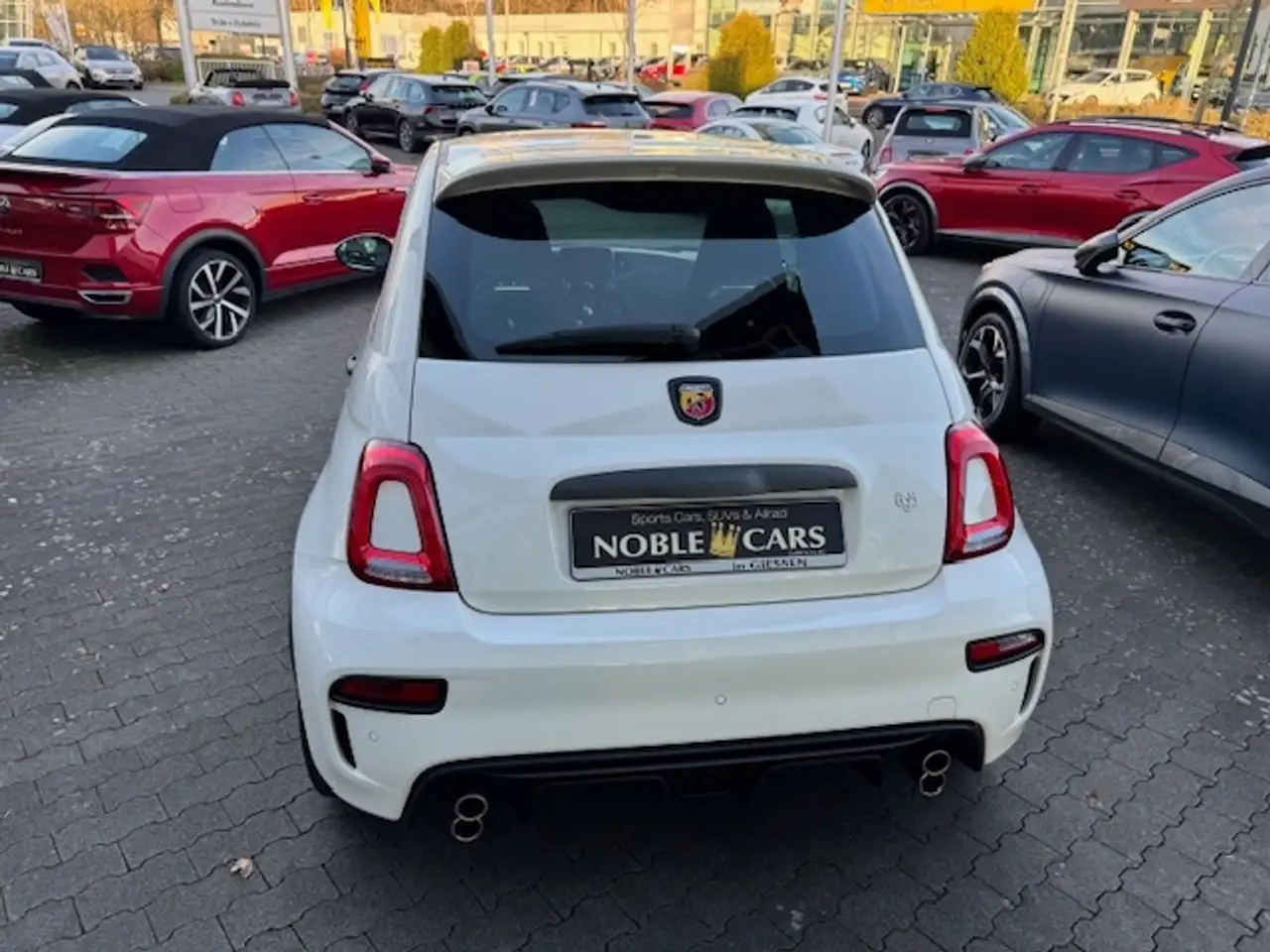 Abarth 695 1.4 T-Jet BEATS NAVI ALU — Vehicle gallery 28