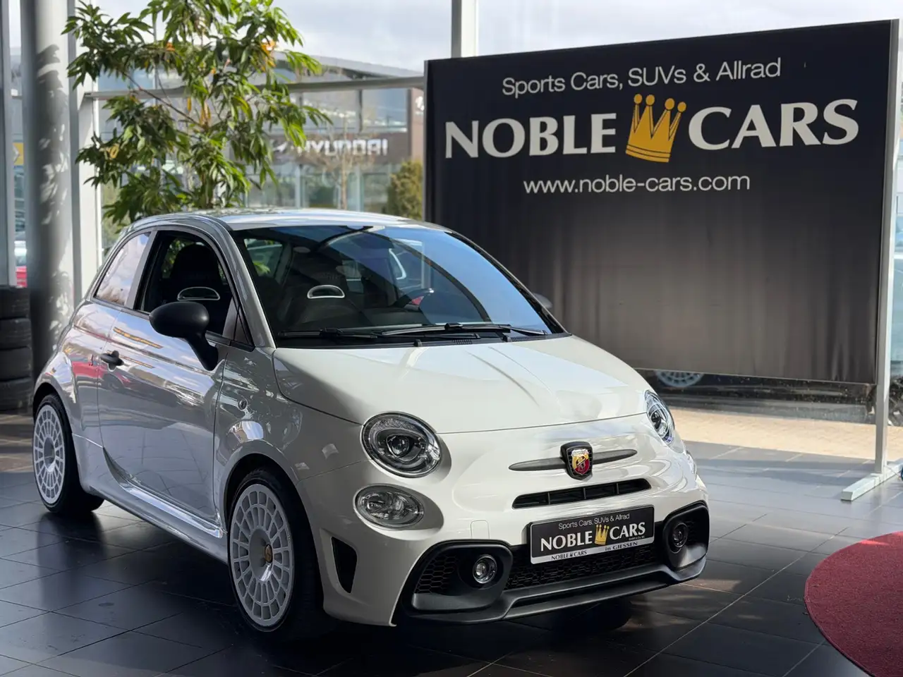 Abarth 695 1.4 T-Jet BEATS NAVI ALU — Gießen