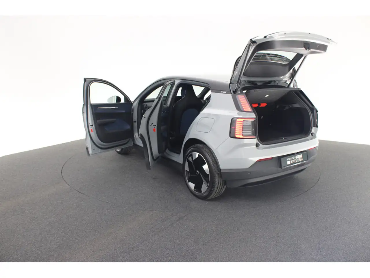 Volvo EX30 Plus 2WD Pure Electric aus 1.Hand ACC — Vehicle gallery 24